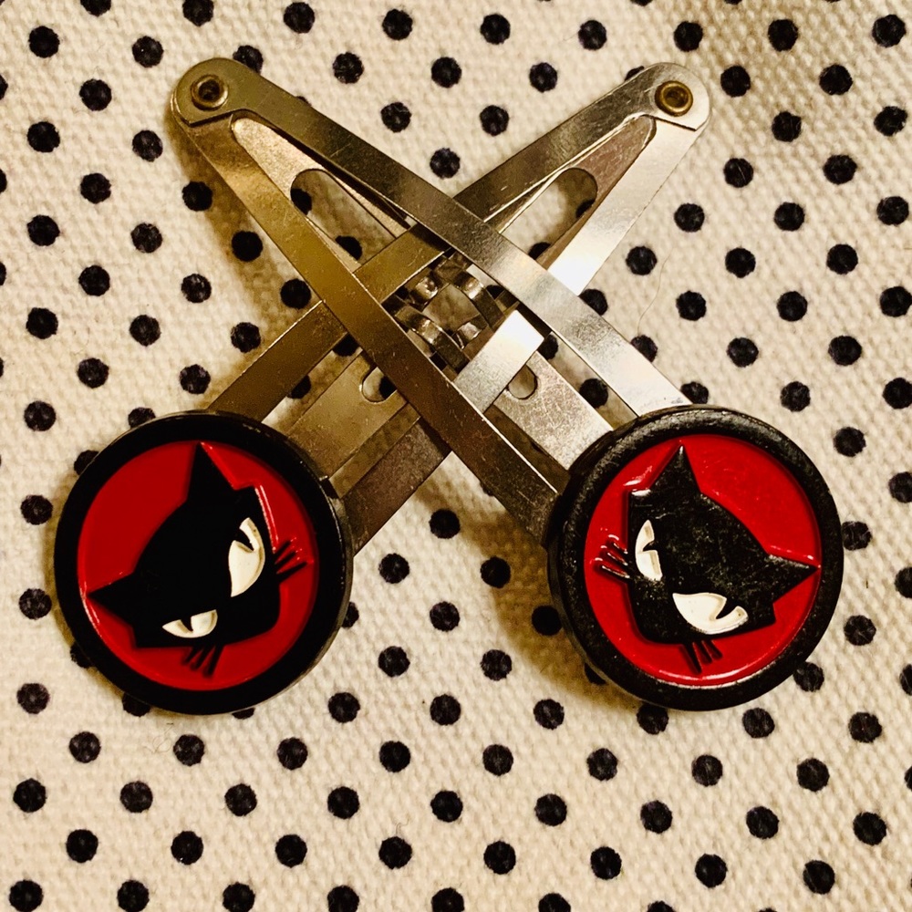 Bad kitty hair clips (Vintage)